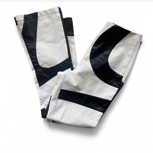 Boohoo Black & White Faux Leather Flare Pants – Size US 4